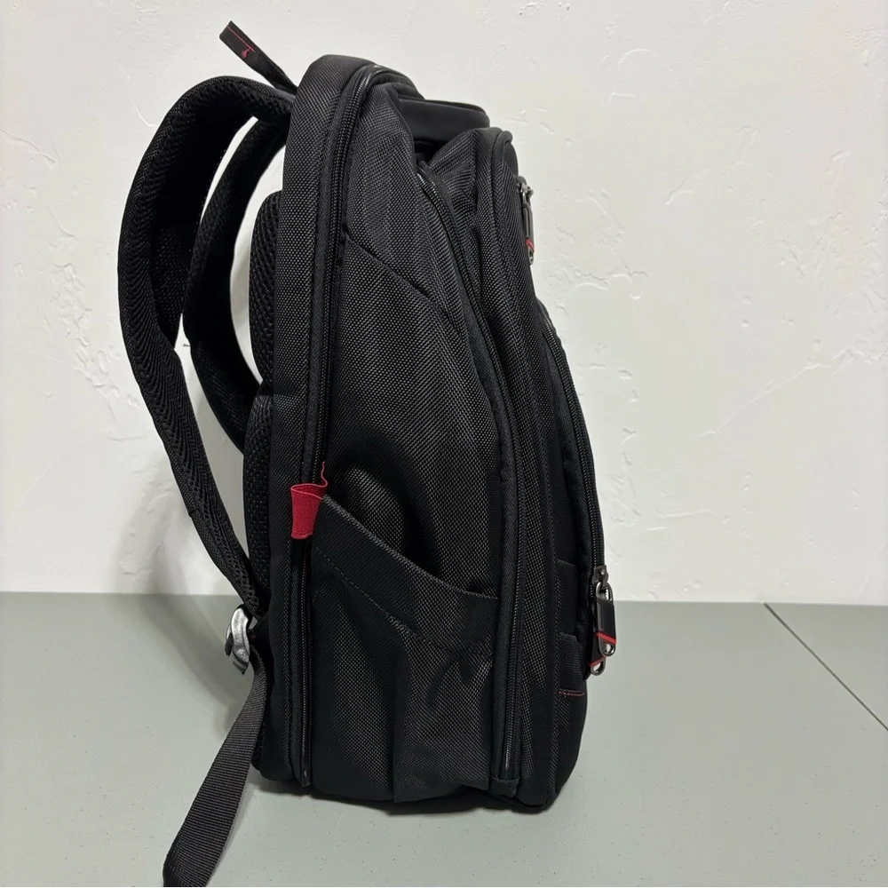 Samsonite luggage backpack